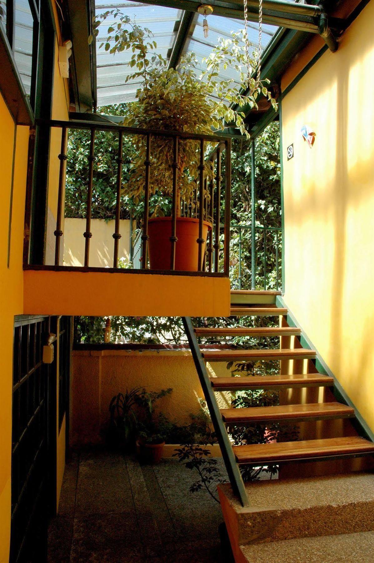 Hostal Alcala Quito Exterior photo